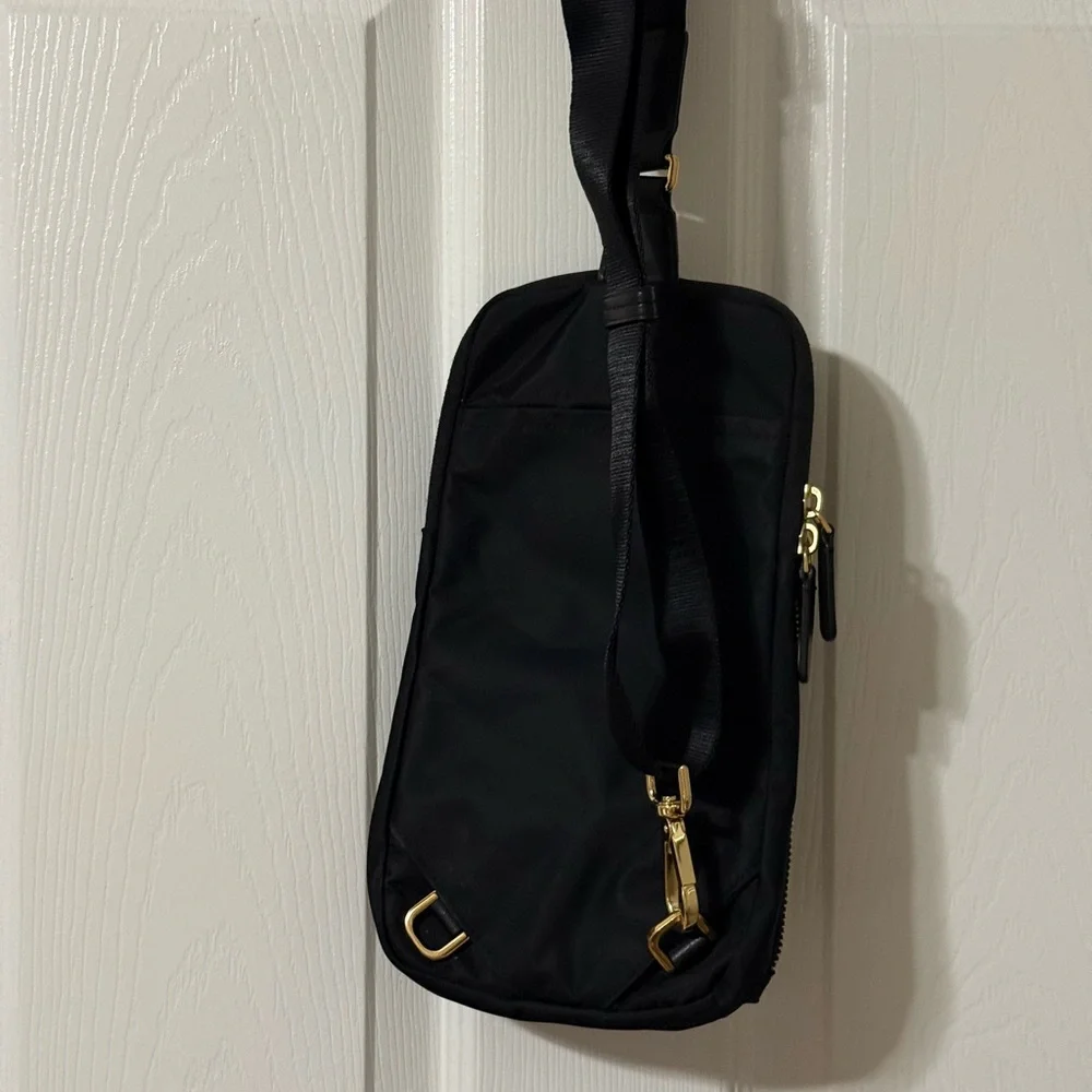Tumi Black Belt Bag with Gold Accents - Picture 3 of 3